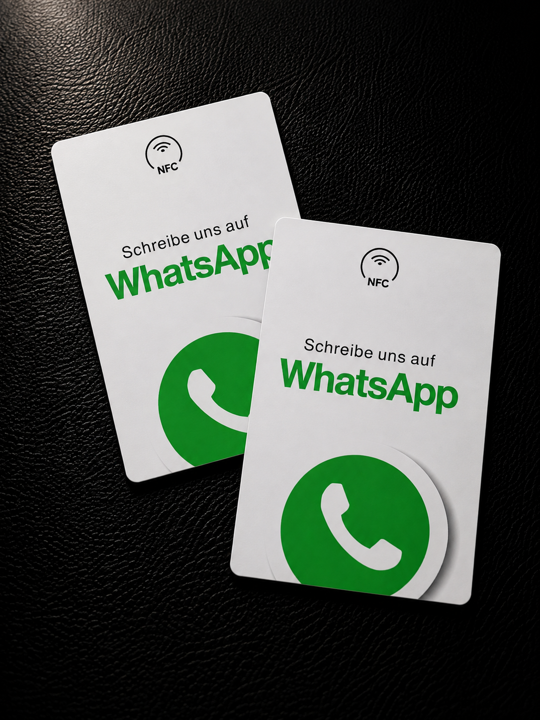 WhatsApp NFC Karte, weisses Design mit grünem WhatsApp Logo