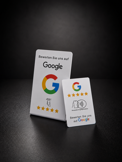 Google Aufsteller und NFC Bewertungskarte im Set nebeneinander